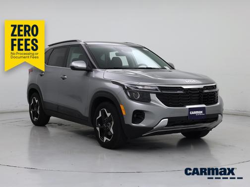 Gray 2024 Kia Seltos EX