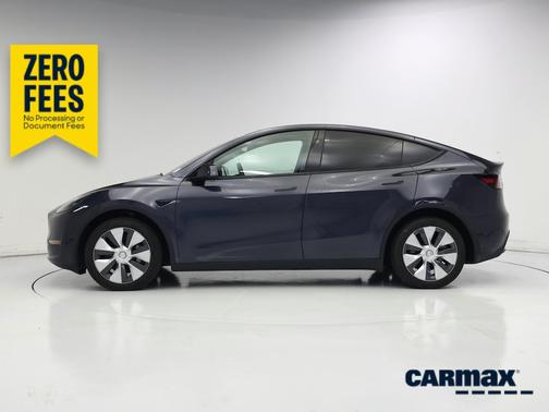 Gray 2024 Tesla Model Y Long Range