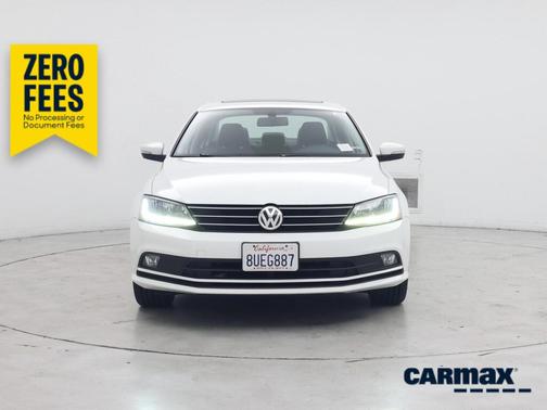 White 2017 Volkswagen Jetta SEL