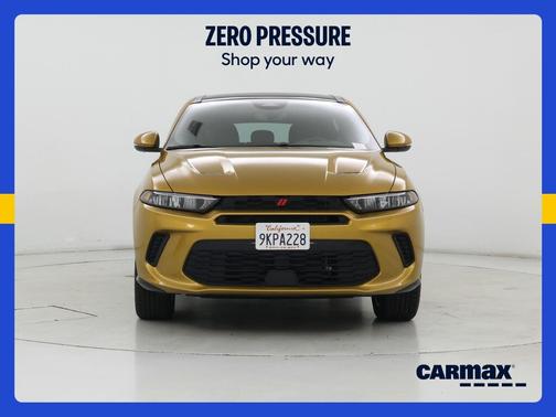 Gold 2024 Dodge Hornet R/T Plus