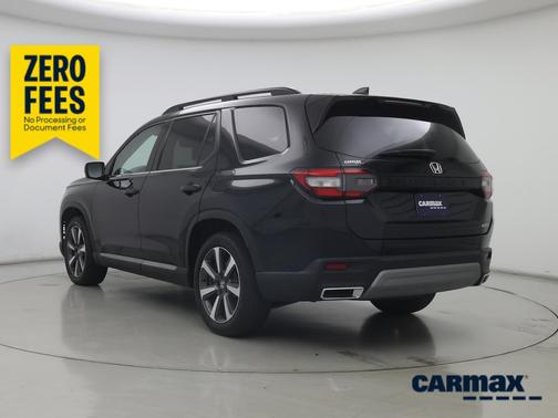 Black 2023 Honda Pilot Touring
