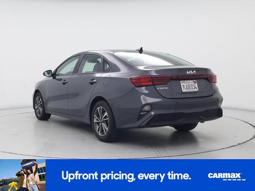 Gray 2024 Kia Forte LXS