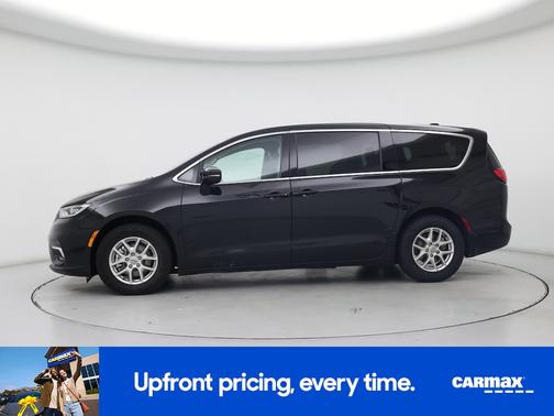 Black 2024 Chrysler Pacifica Touring L