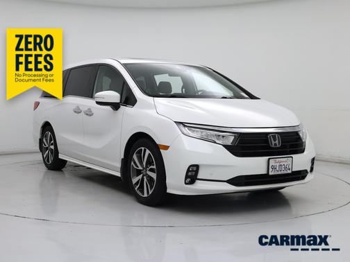 White 2023 Honda Odyssey Touring