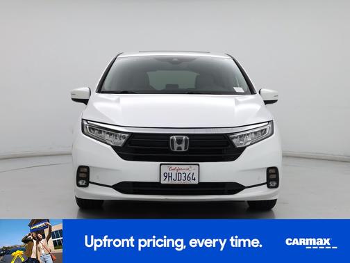 White 2023 Honda Odyssey Touring