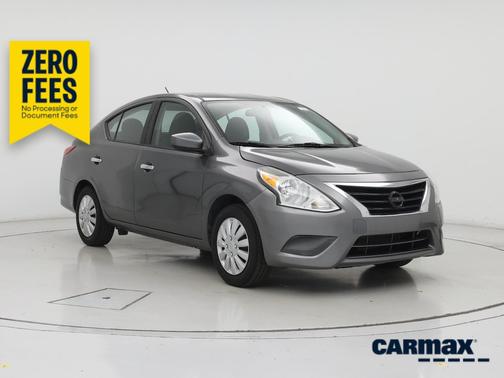 Gray 2018 Nissan Versa SV