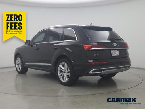Black 2023 Audi Q7 Premium