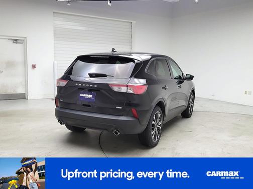Black 2021 Ford Escape SE