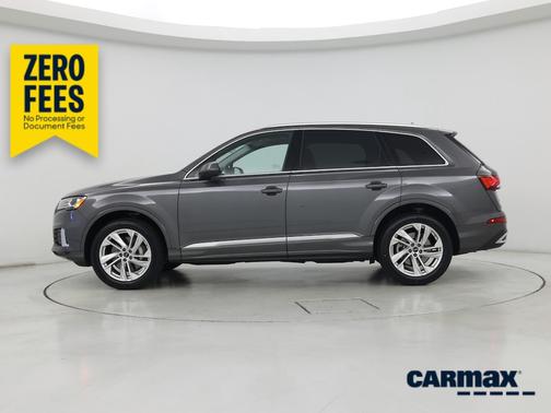 Gray 2023 Audi Q7 Premium