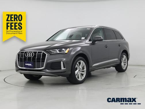 Gray 2023 Audi Q7 Premium