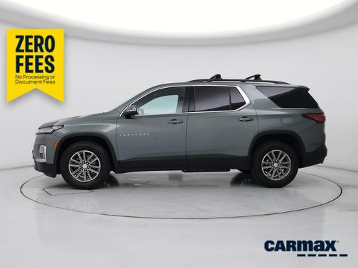 Green 2023 Chevrolet Traverse LT Cloth