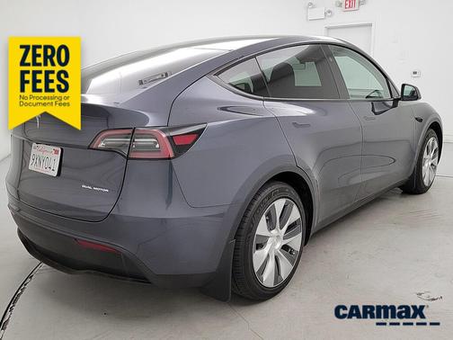 Gray 2023 Tesla Model Y Long Range