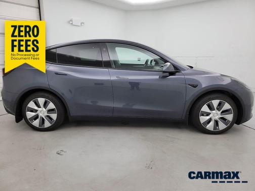 Gray 2023 Tesla Model Y Long Range