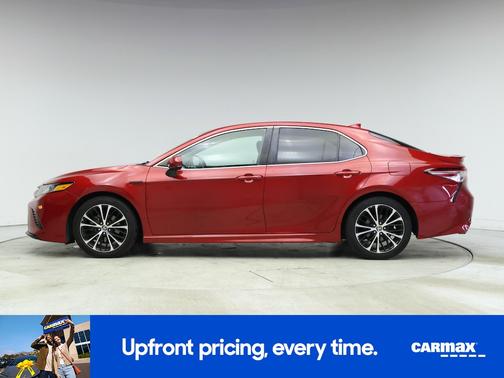 2020 Toyota Camry Hybrid SE