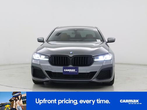 Gray 2023 BMW 530 I