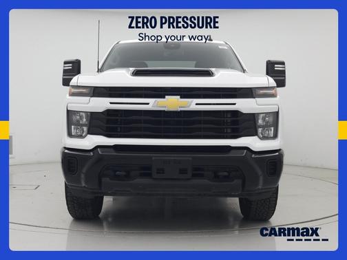 White 2025 Chevrolet Silverado 2500 Custom