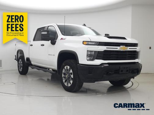 White 2025 Chevrolet Silverado 2500 Custom