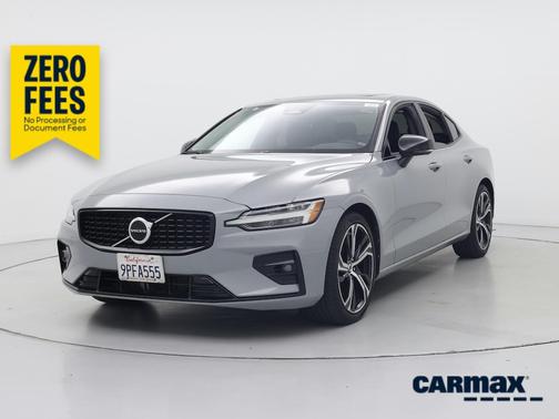 Gray 2024 Volvo S60 B5 Core Dark Theme