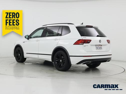 White 2019 Volkswagen Tiguan SEL