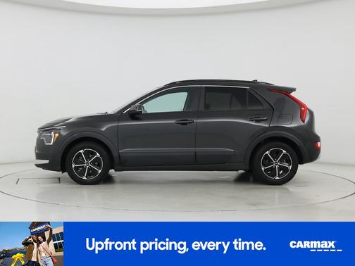 Gray 2023 Kia Niro EX