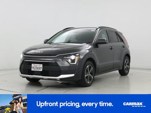 Gray 2023 Kia Niro EX