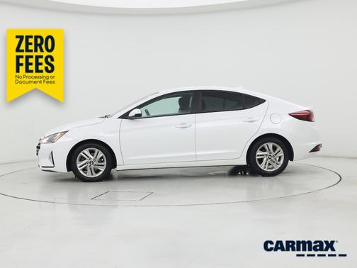 White 2019 Hyundai ELANTRA SEL