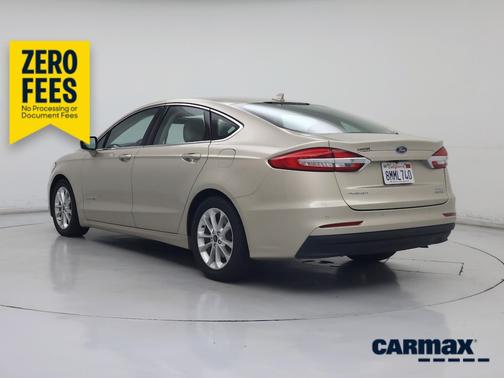 Gold 2019 Ford Fusion Hybrid SEL