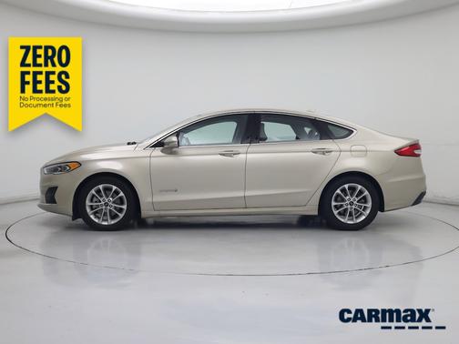 Gold 2019 Ford Fusion Hybrid SEL