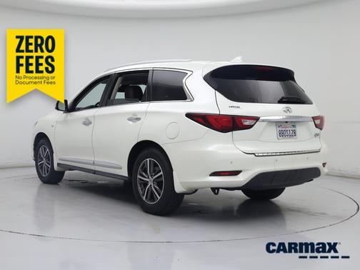 White 2018 INFINITI QX60