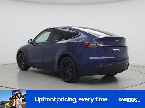 Blue 2022 Tesla Model Y Long Range