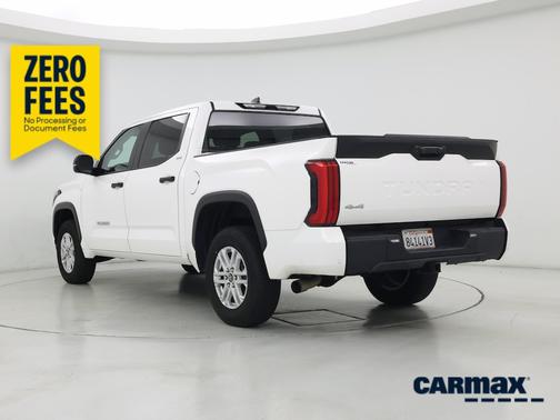 White 2024 Toyota Tundra SR5