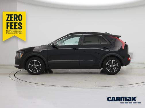 Black 2023 Kia Niro EX