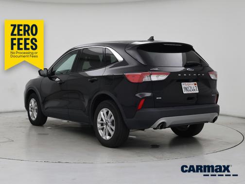 Black 2021 Ford Escape SE