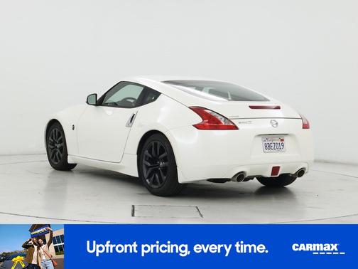 White 2016 Nissan 370Z