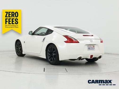 White 2016 Nissan 370Z