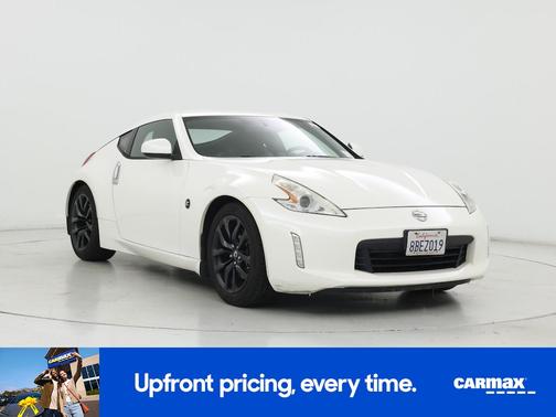 White 2016 Nissan 370Z