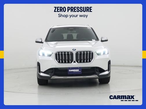 White 2023 BMW X1 XDrive28i