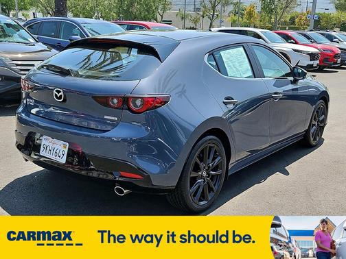 2024 Mazda Mazda3 Carbon Edition
