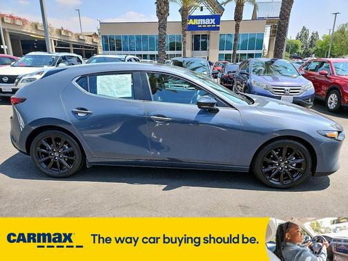 2024 Mazda Mazda3 Carbon Edition
