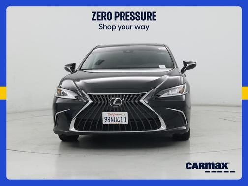 Black 2025 Lexus ES 300h