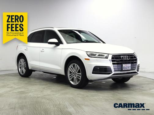 White 2018 Audi Q5 Premium Plus
