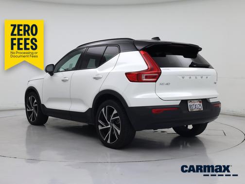 White 2021 Volvo XC40 T5 R-Design
