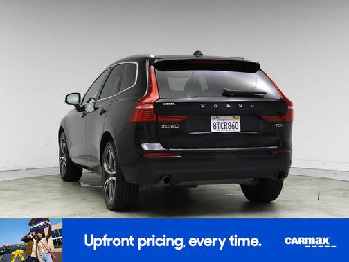 2020 Volvo XC60 T5 Momentum