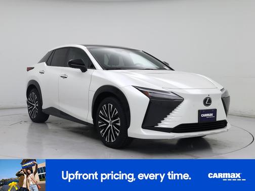 White 2023 Lexus RZ 450e Luxury