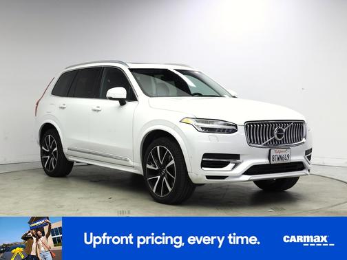 White 2021 Volvo XC90 Recharge Plug-In Hybrid T8 Inscription Expression