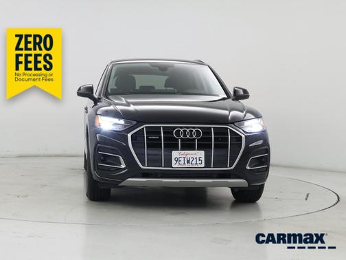 Black 2023 Audi Q5 Premium