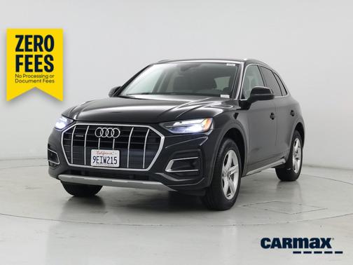 Black 2023 Audi Q5 Premium