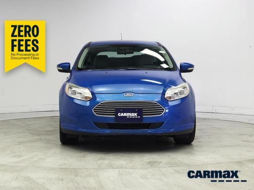 Blue 2014 Ford Focus Electric