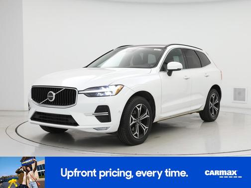 2022 Volvo XC60 B5 Momentum