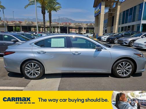 2025 Lexus ES 350